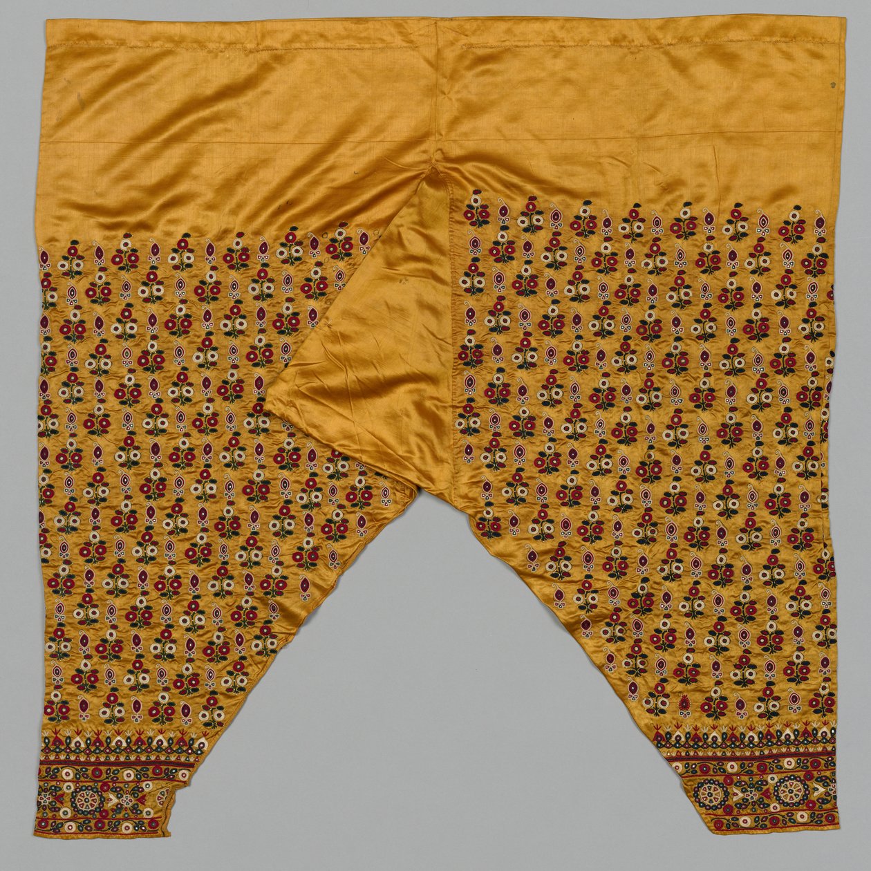 Salwar: Dambyxor, 1800-talet - tidigt 1900-tal. av Unbekannt