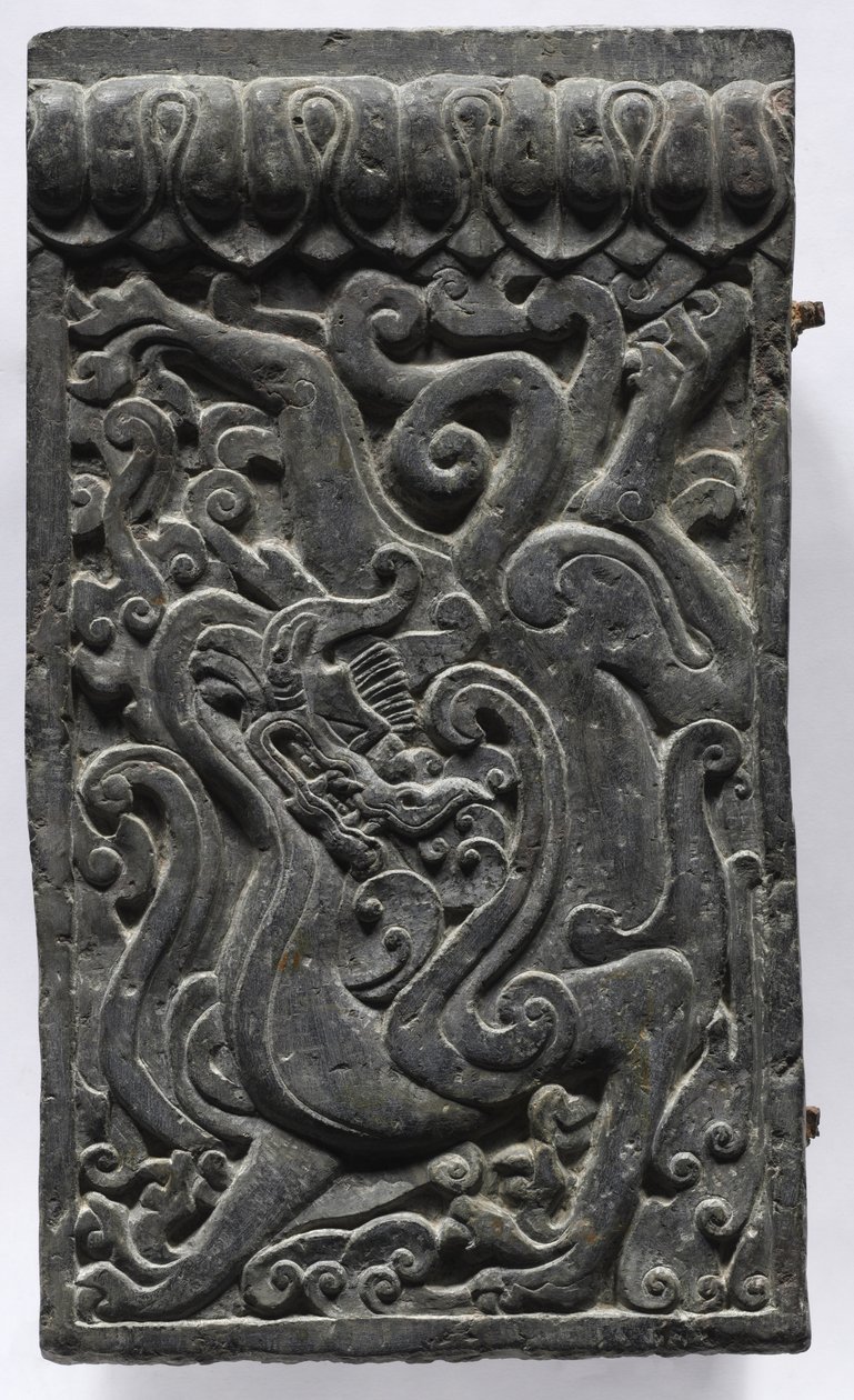 Sektion av en kistplattform: Dragon, 550-577. av Unbekannt