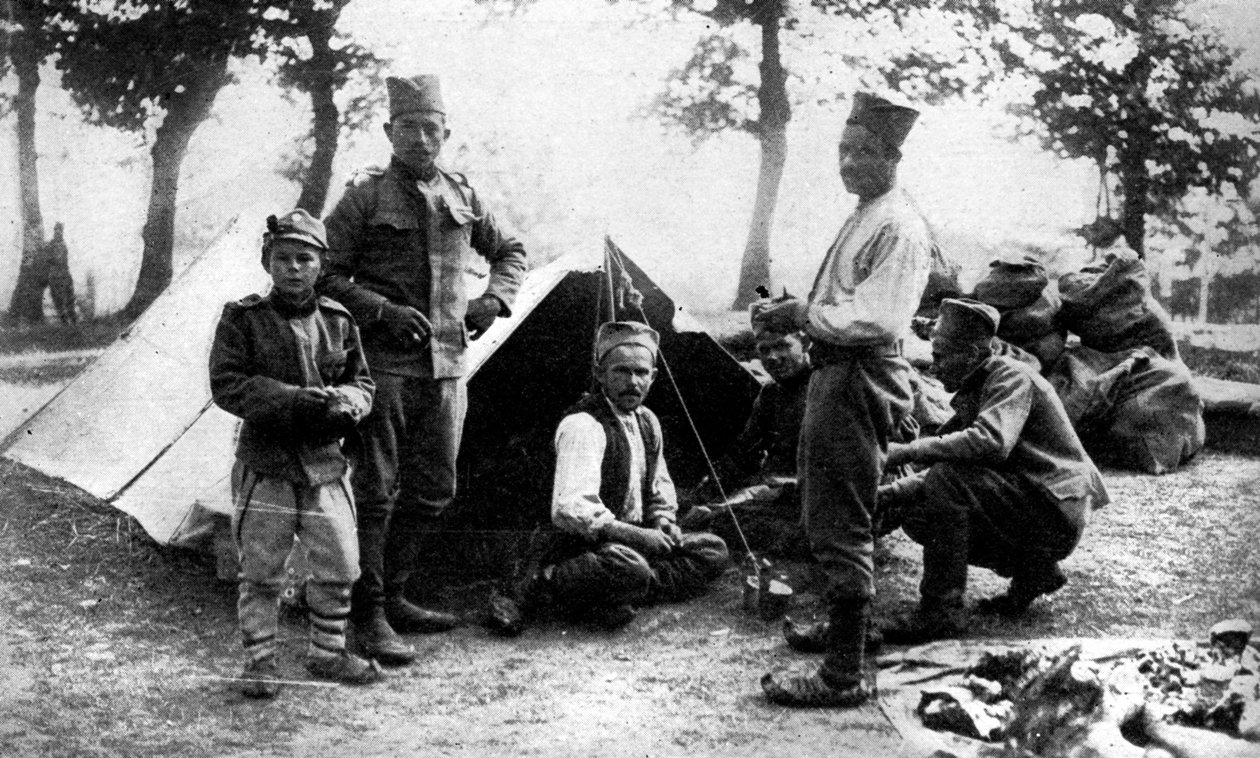 Serbiska soldater camping, första världskriget, 1914 av Unbekannt