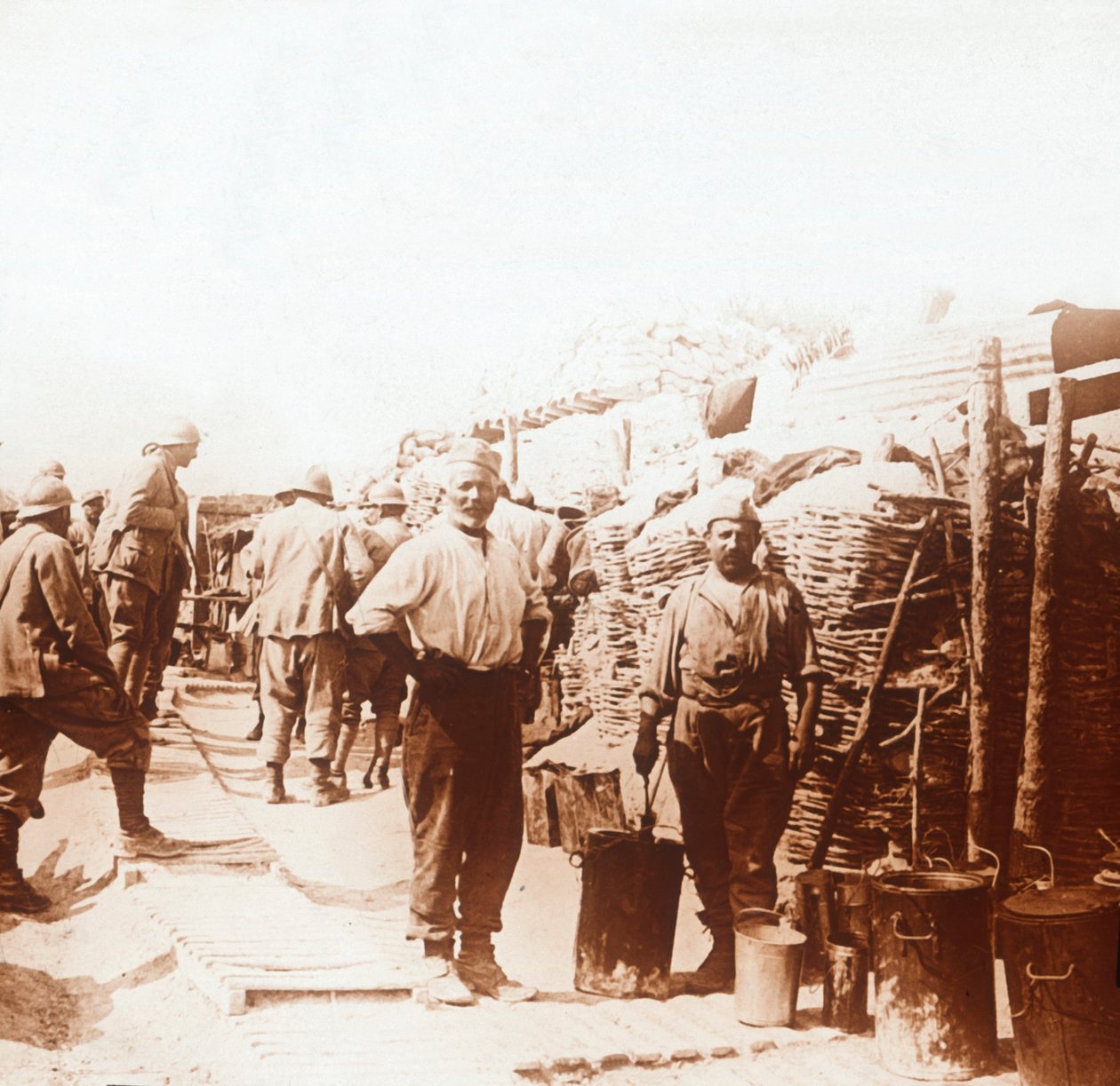 Soldater i skyttegravarna, Belgien, c1914-c1918 av Unbekannt
