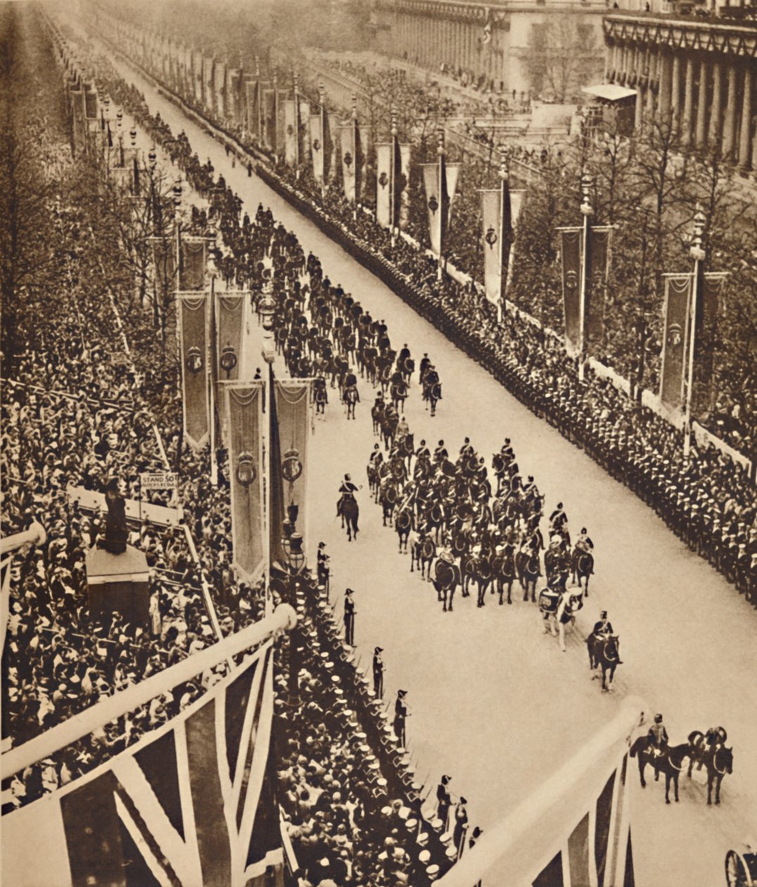 Swinging Down the Mall, 12 maj 1937 av Unbekannt