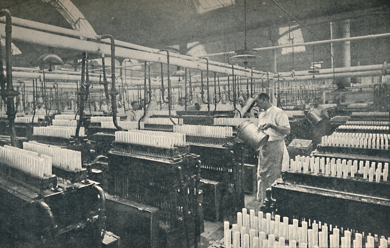 Ljusgjutningsrummet, c1917 av Unbekannt