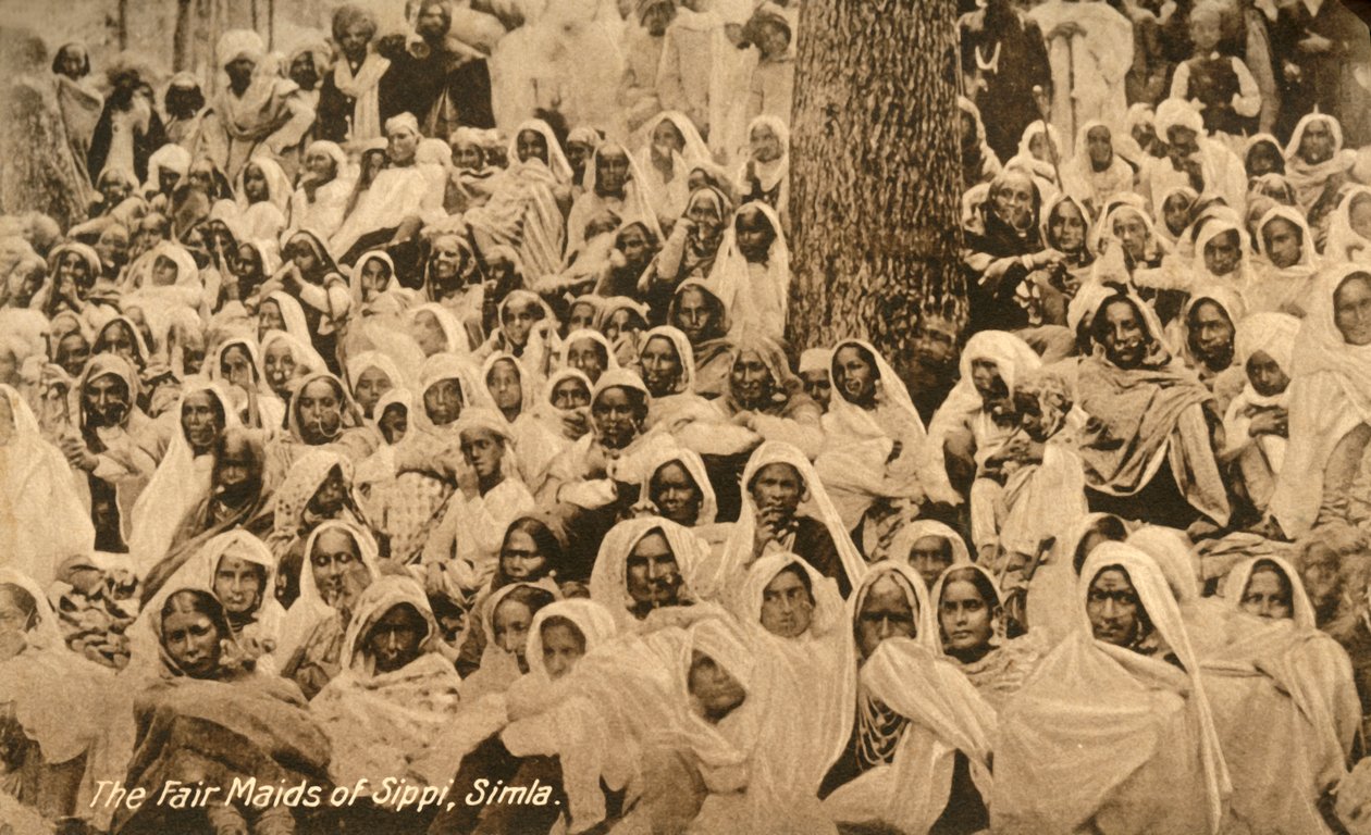 The Fair Maids of Sippi, Simla, c1918-c1939. av Unbekannt