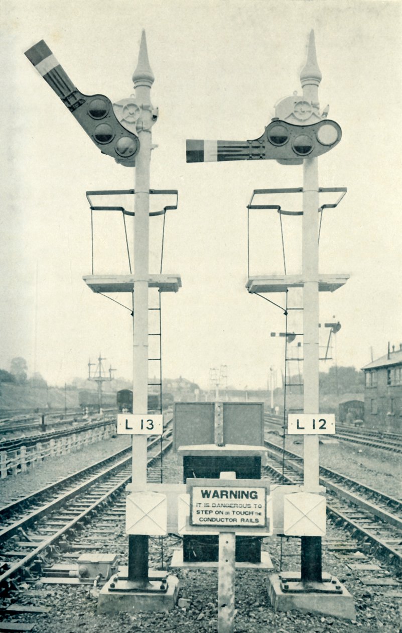 Den nyaste typen av signal, 1922. av Unbekannt