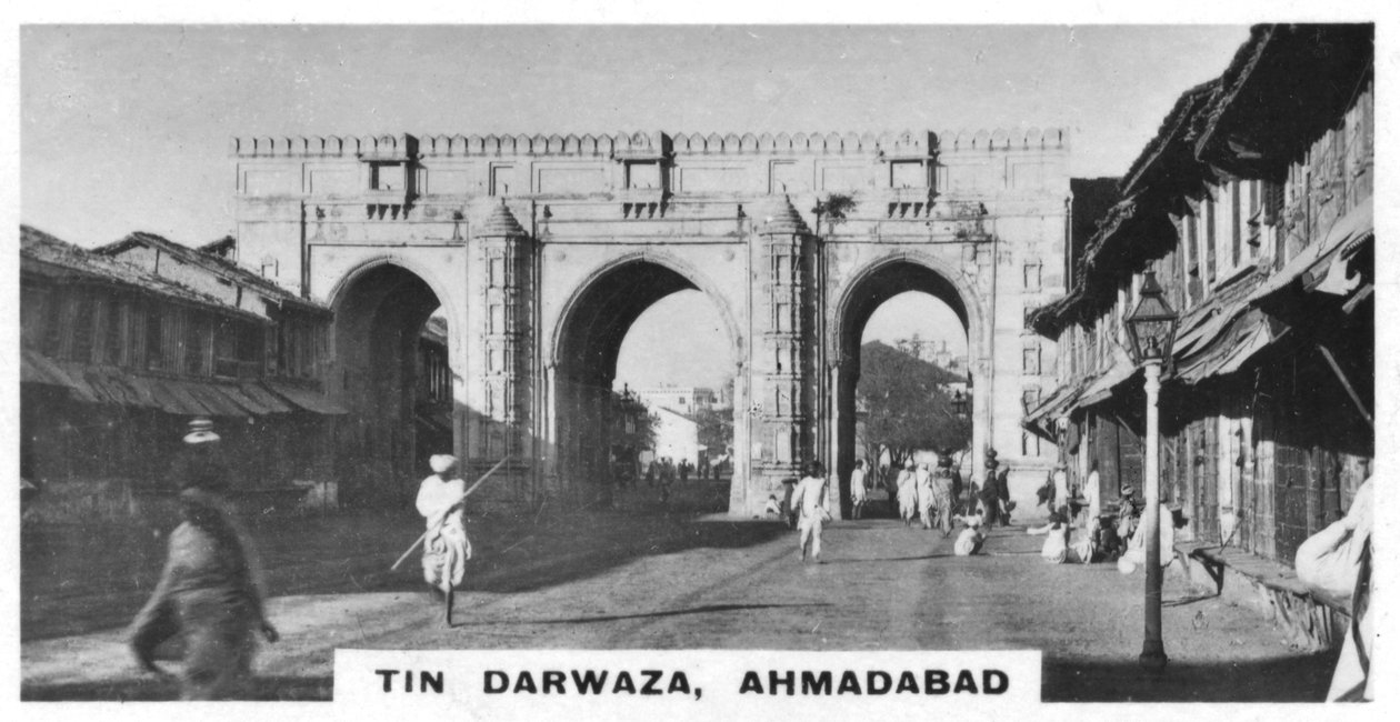 De tre dörrarna, Ahmedabad, Gujarat, Indien, 1925 av Unbekannt