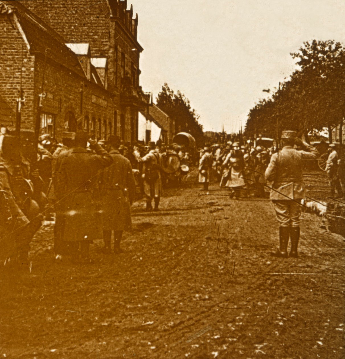 Trupper som lämnar, c1914-c1918 av Unbekannt