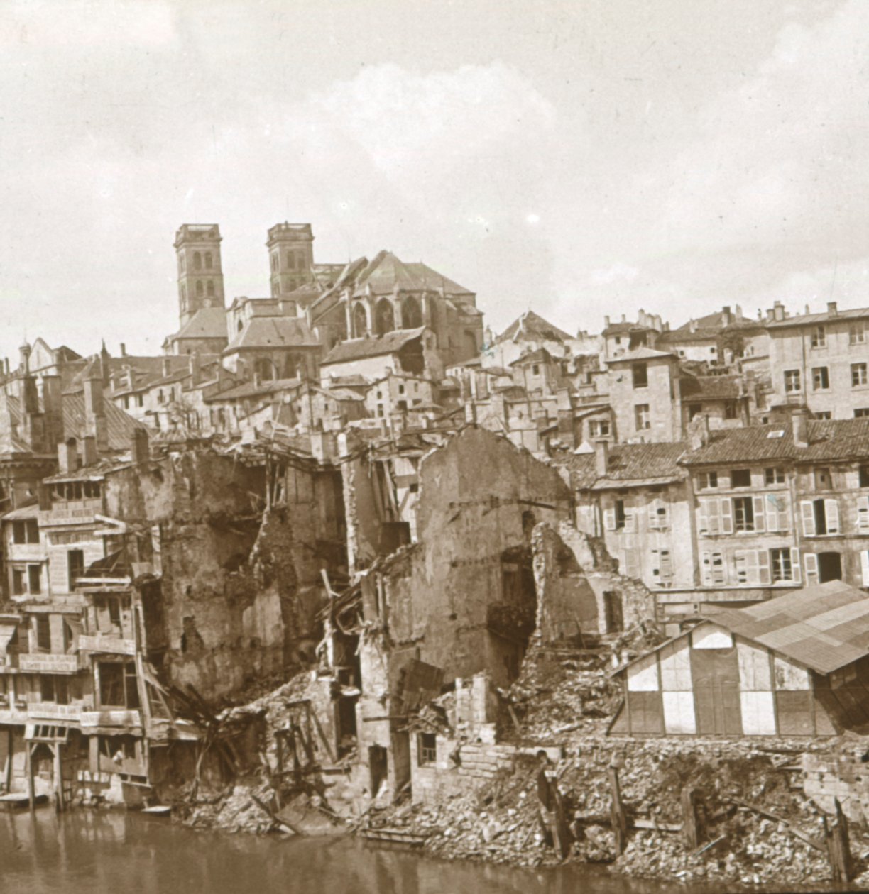 Verdun, norra Frankrike, c1916-c1918 av Unbekannt