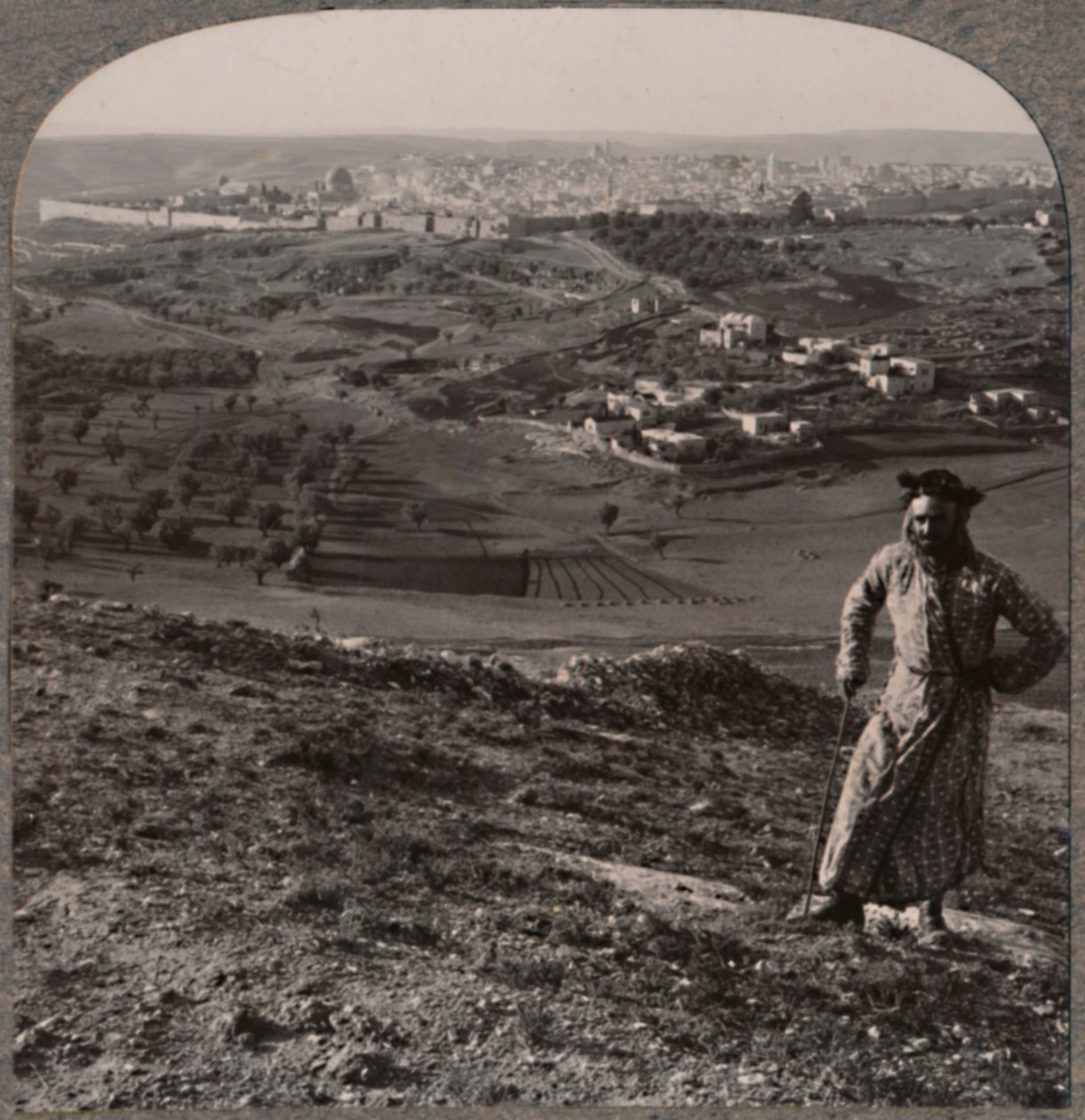 Utsikt över Jerusalem från berget Scopus, c1900 av Unbekannt