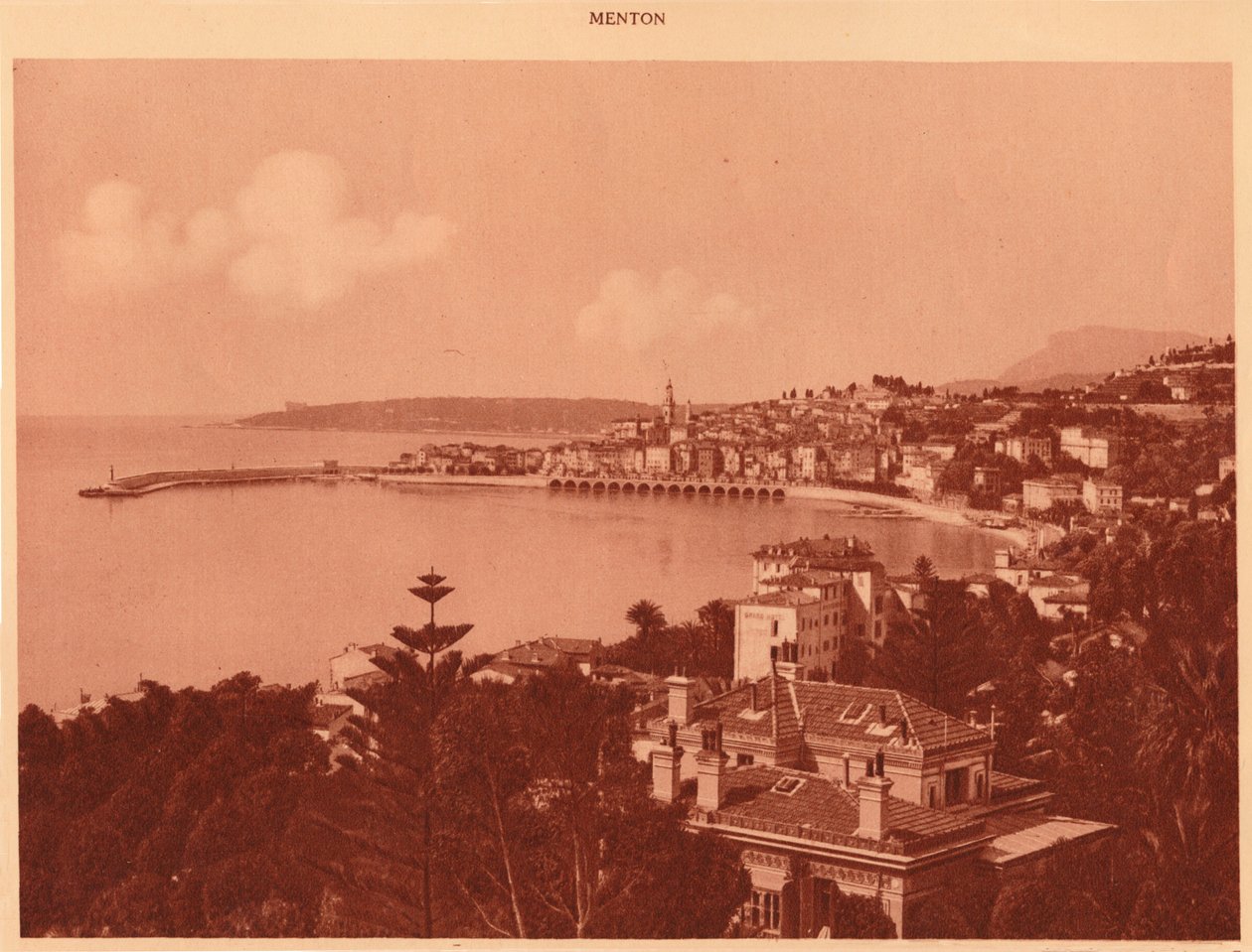 Utsikt tagen från Garavan Boulevard, Menton, 1930. av Unbekannt