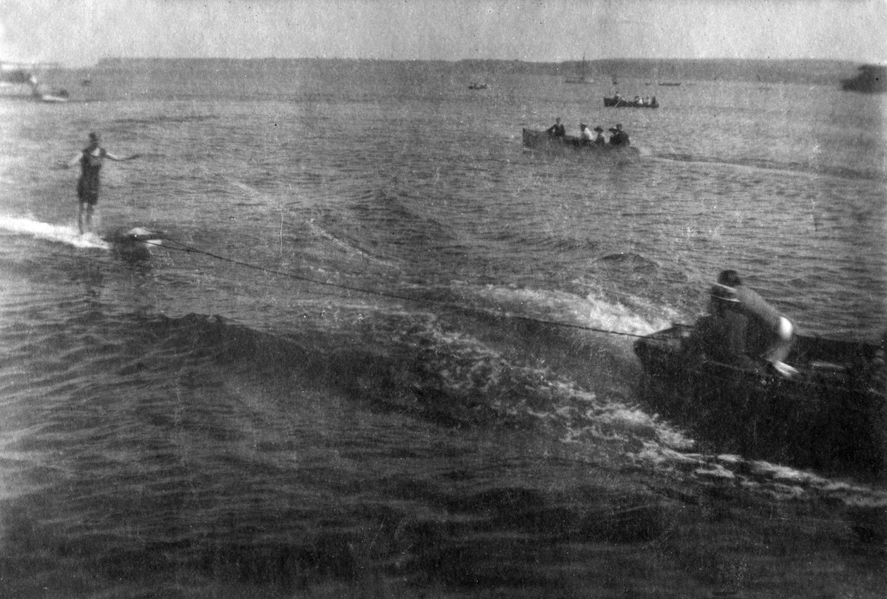 Vattenskidor, 1900-talet av Unbekannt
