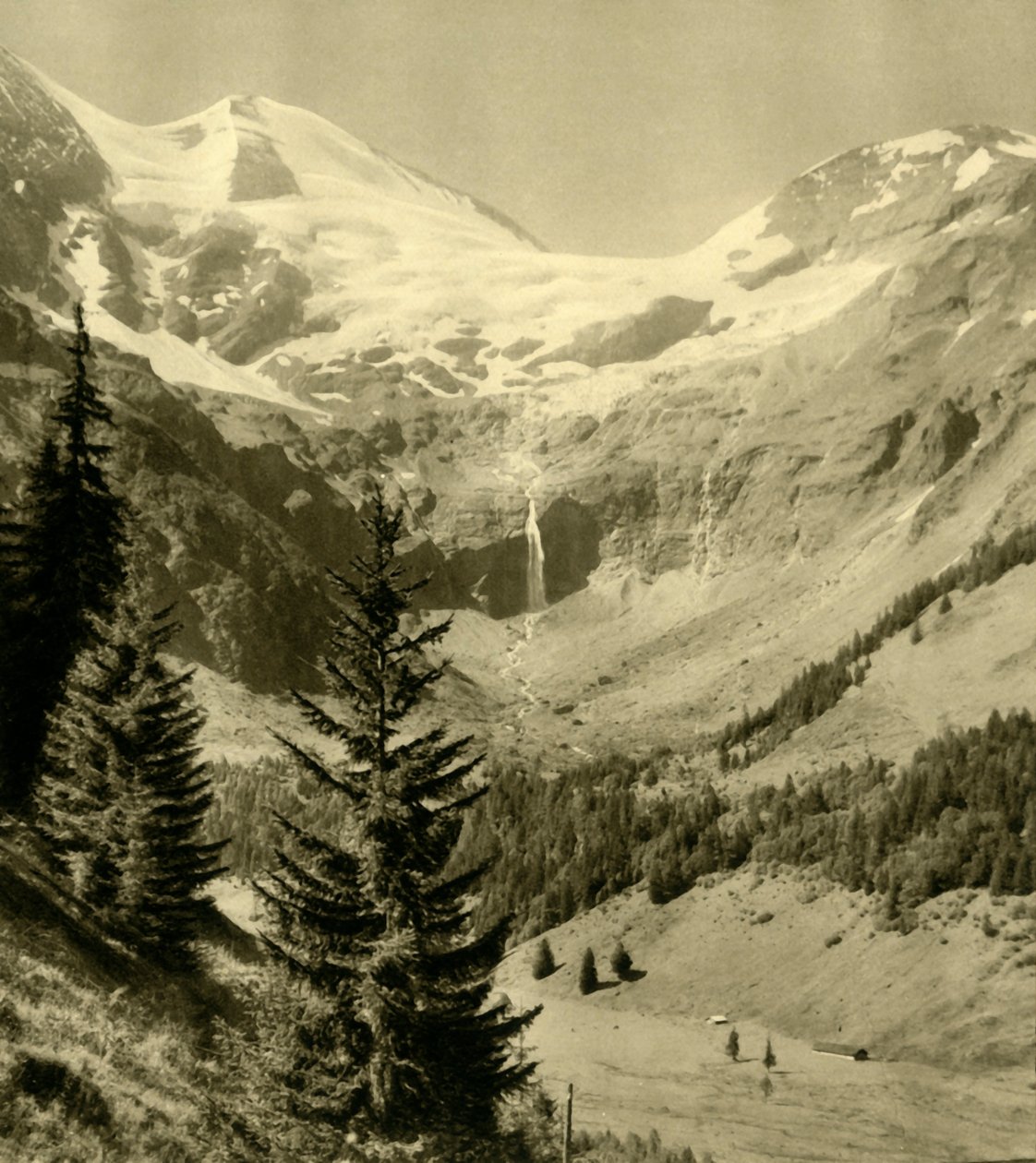 Vattenfall vid Käfertal i Ferleiten, Österrike, c1935. av Unbekannt