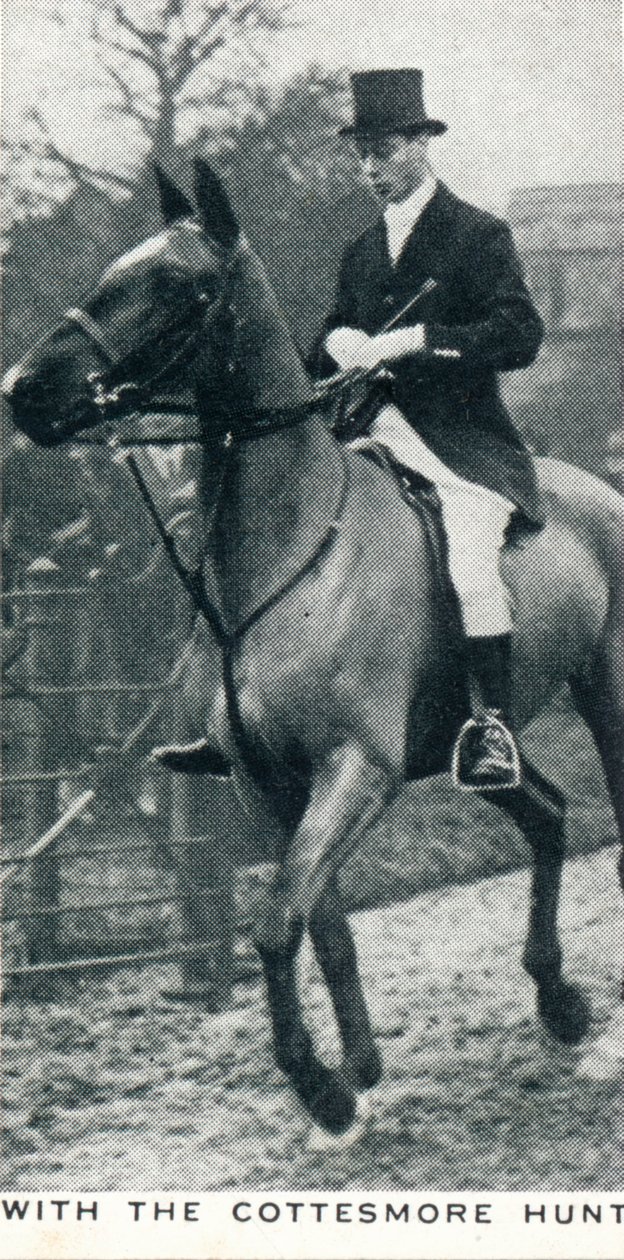 With the Cottesmore Hunt, c1927 1937 av Unbekannt