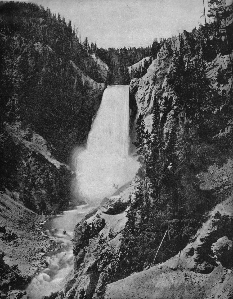Yellowstone Falls, Wyoming, c1897. av Unbekannt