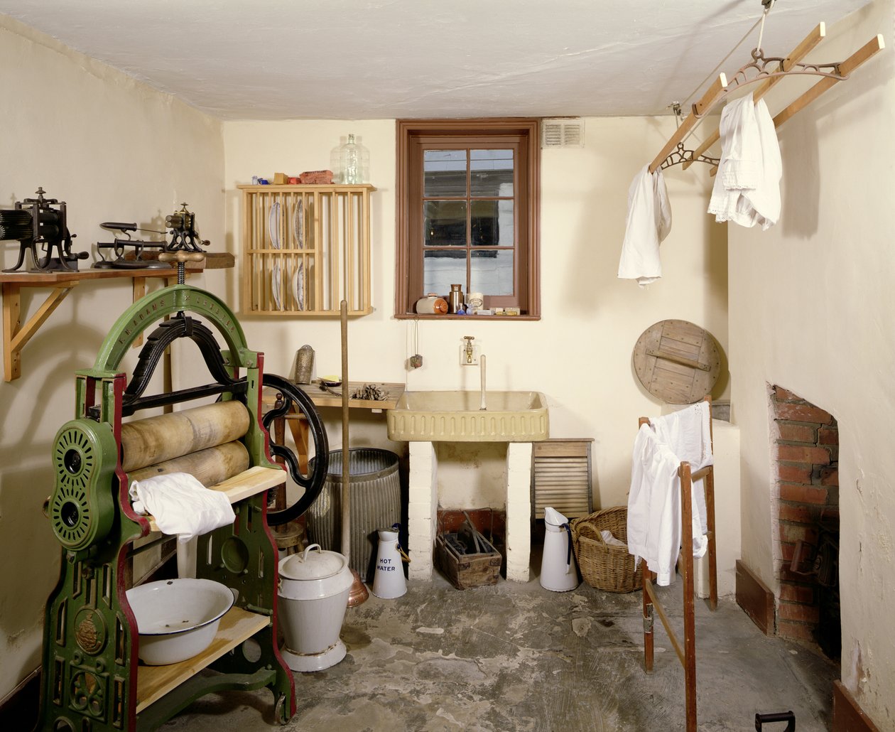 Victorian Scullery (foto) av Unbekannt