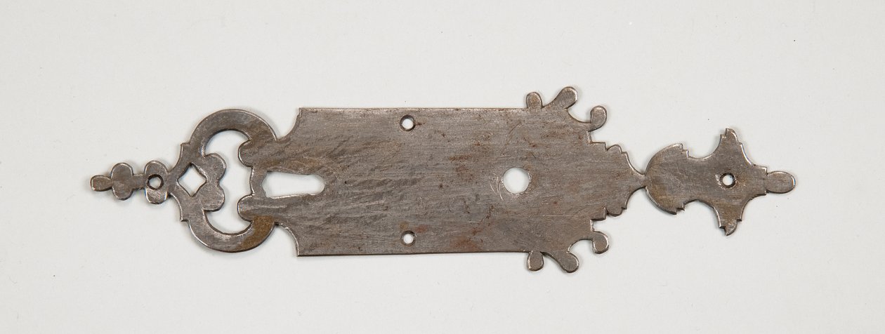 Nyckelhålsbricka av Unidentified Maker