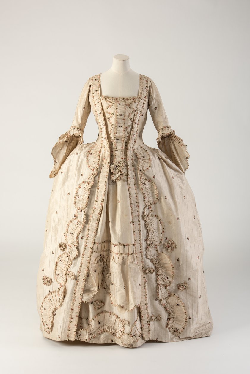Krämrandig och figurerad vävd sidenrock à la française, 1770-tal (silke) av Unbekannt Unbekannt
