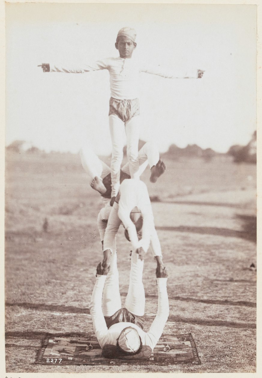 Gymnastik på träningslägret, Delhi av Unknown photographer