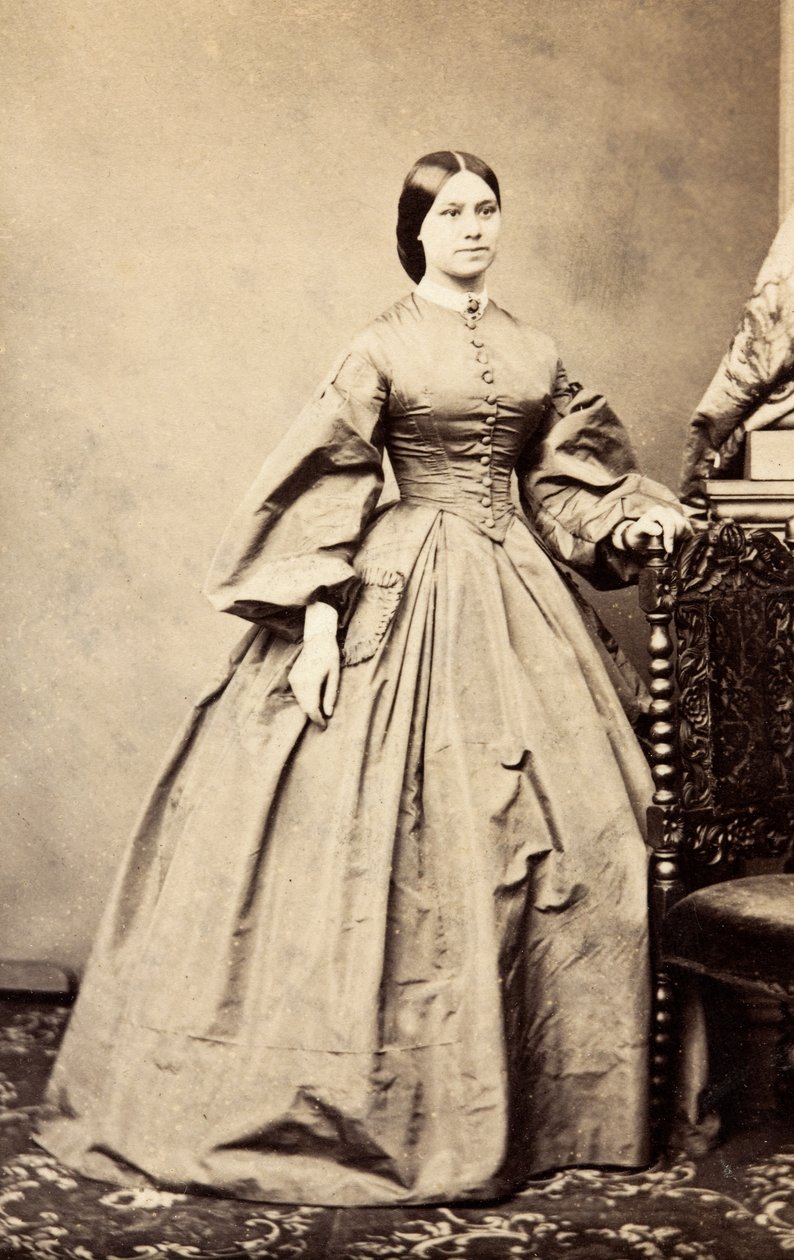 Porträtt av Miss Eva Bainbridge av Unknown photographer
