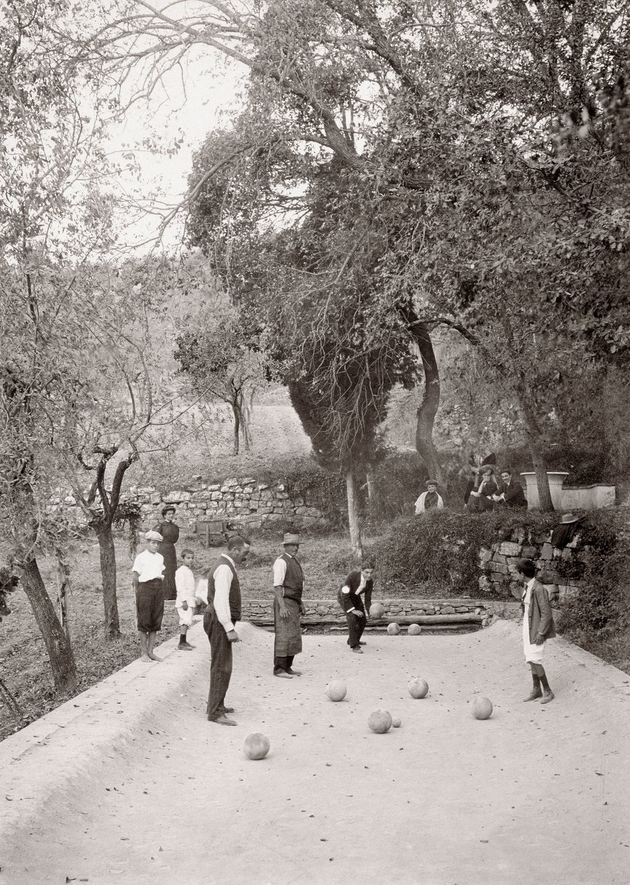 Boccia-spel (s/v-bild) av Vittorio Alinari