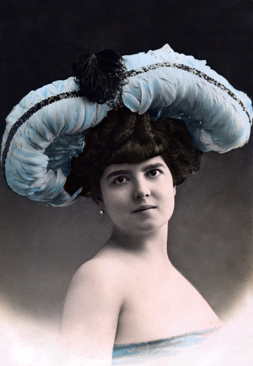 Paule Delys, teaterskådespelerska, 1904. av Walery