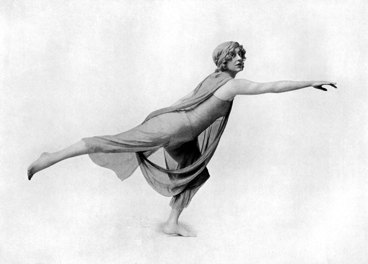 "Barfota dans efter den grekiska stilen", c1913 av White Studios