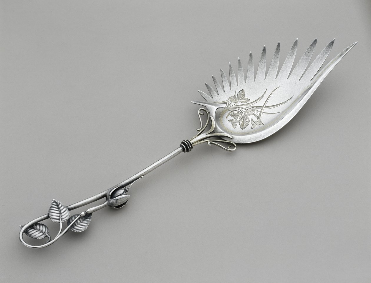 Makaroner kniv av Whiting Manufacturing Company (attr. to)