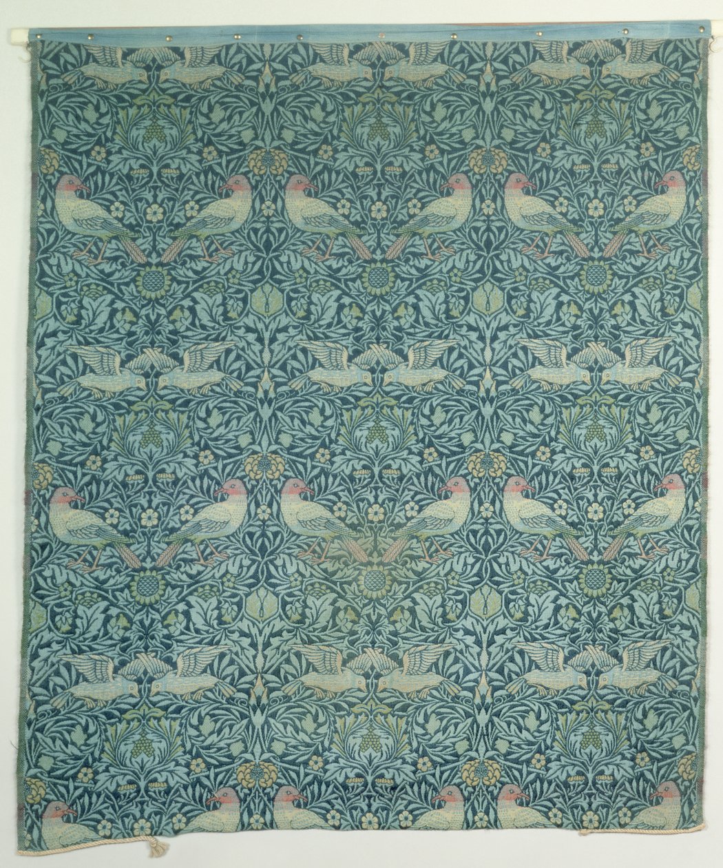Tygdesign "Dove and Rose", ca 1879 (textil) av William Morris