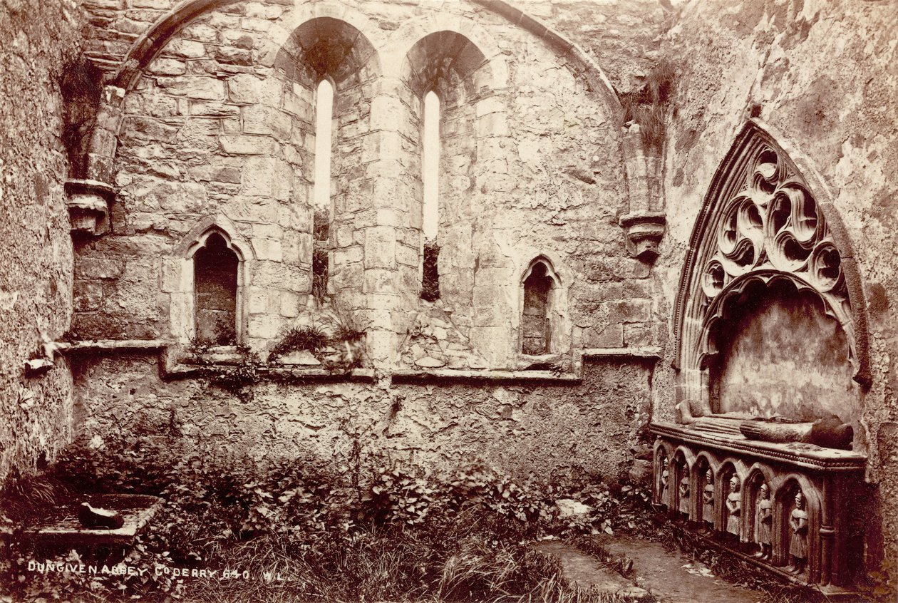 Dungiven Abbey, County Derry av William M. Lawrence