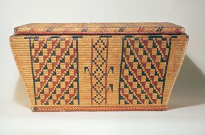 Eastern Woodlands geometrisk korg (vävd fiber)