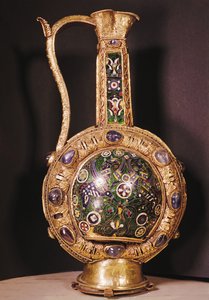 Charlemagnes vattenkanna (guld & cloisonne emalj)