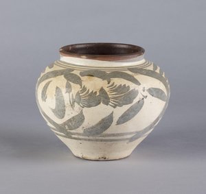 Jar, Liao-dynastin (stengods)