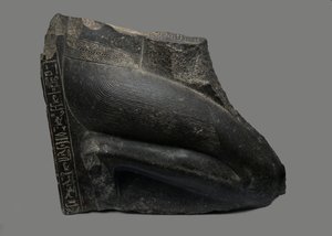 Knästående staty av Khaemwaset, 1281-1277 f.Kr