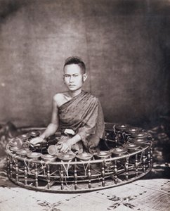 Thailändsk musiker, ca 1870 (albumintryck)