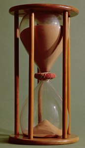 Sandglas, 1500-1600-tal (trä, sand och glas)