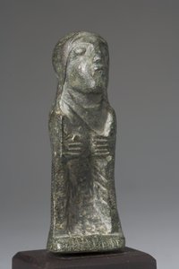 Figur med huva (brons)