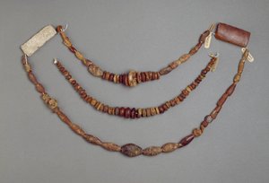Halstatt Period halsband (bärnsten)