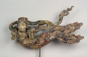 Apsaras, 1600-1700-tal (polykromt trä)