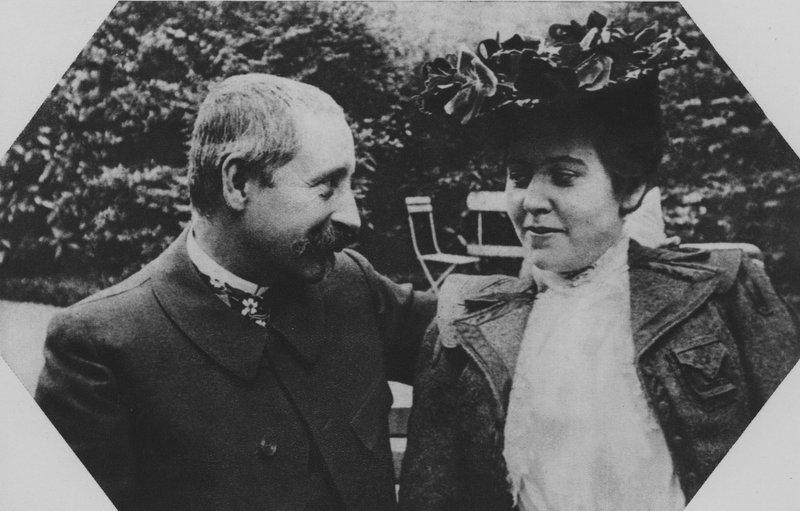 Herr och fru Steinheil (s/v foto) av (after) French Photographer