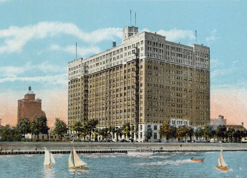 American Furniture Mart Building (färgad bild) av American Photographer