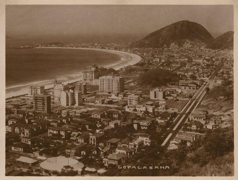 Copacabana, Rio de Janeiro (svartvitt foto) av Brazilian Photographer
