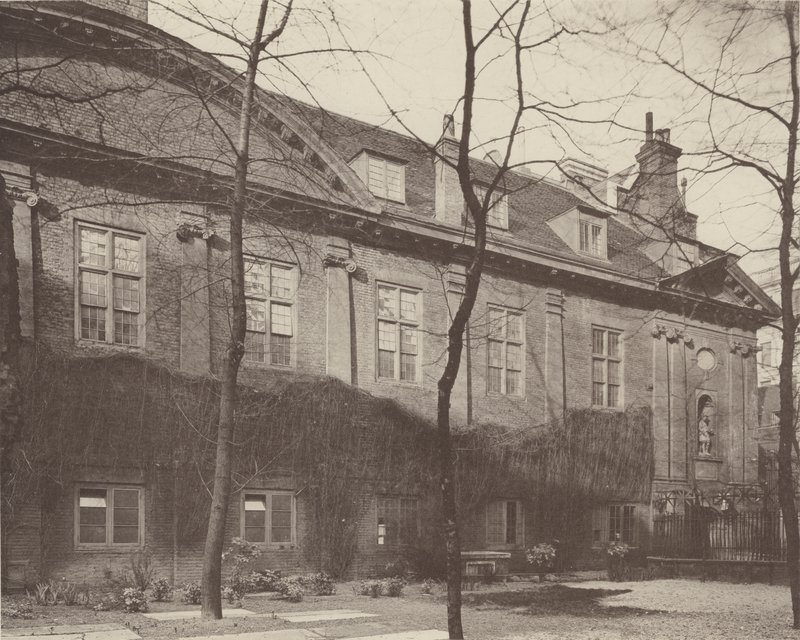 Christs Hospital, South Front  av Charles Latham