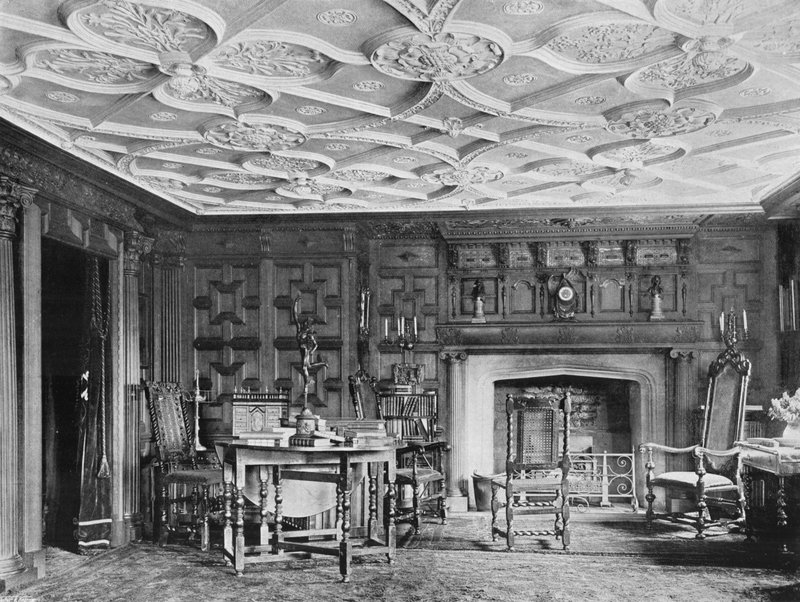 North Side, Long Library (s/v foto) av Charles Latham
