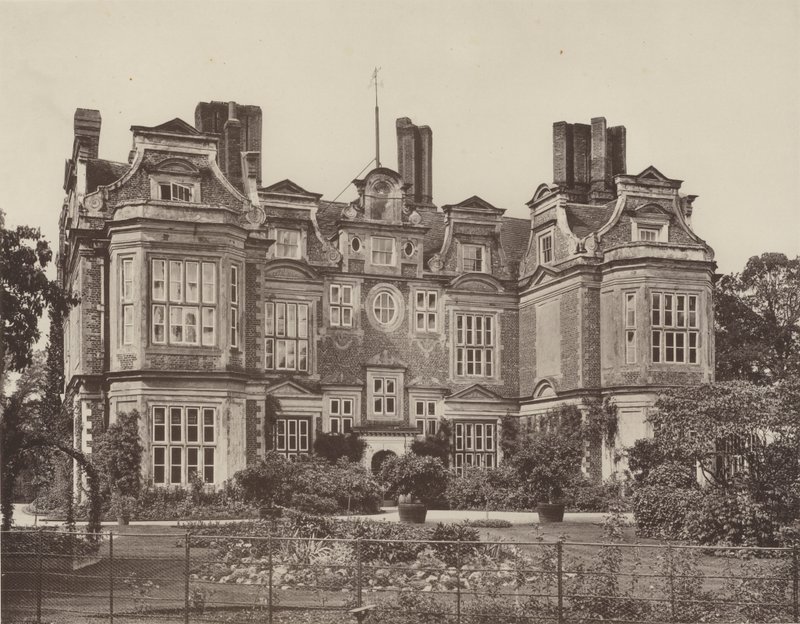 Swateley Hall, Uxbridge, the Garden Front  av Charles Latham