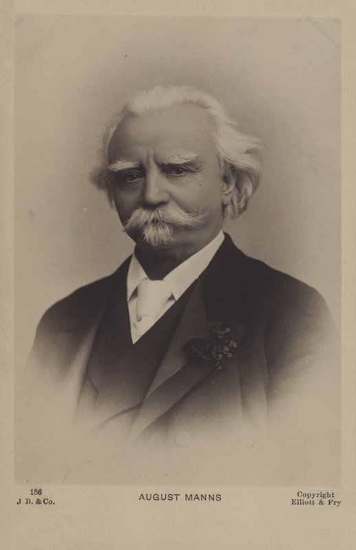 August Manns, tyskfödd brittisk dirigent av English Photographer