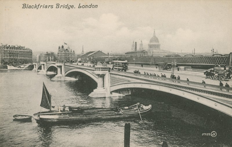 Blackfriars Bridge, London av English Photographer