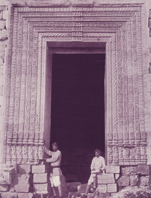 Gateway Black Pagoda, Kanarak av English Photographer