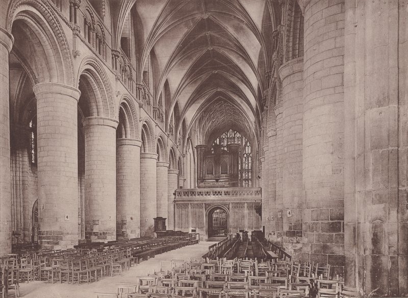 Gloucester: The Cathedral, Nave East (s/v foto) av English Photographer