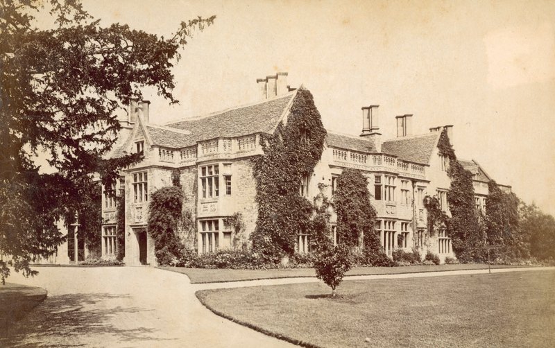 Hannington Hall, Wilts (s/v foto) av English Photographer