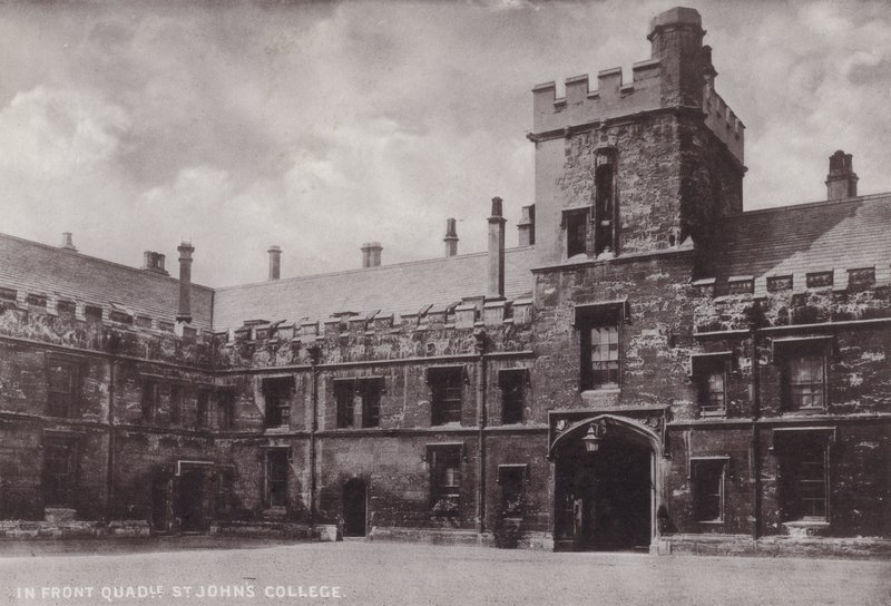 I Front Quadrangle, St Johns College av English Photographer
