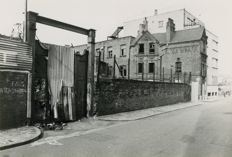 Jack the Ripper: Durward Street av English Photographer